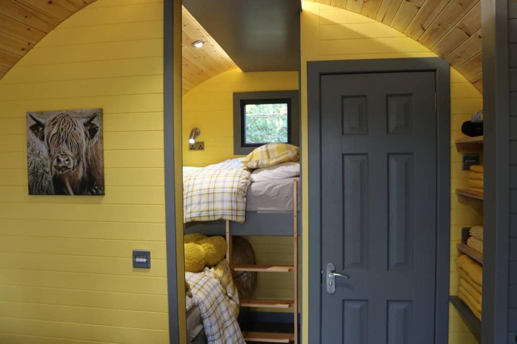 Glampods Glamping Pod - Meet Highland Cows And Sheep Elgin Villa Exterior foto